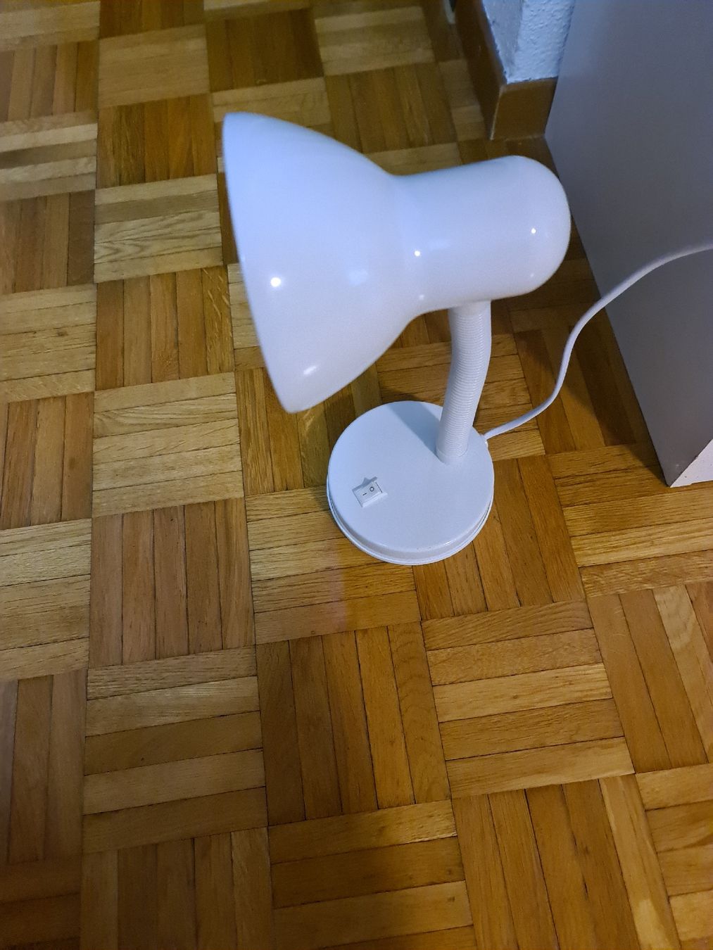Lampade: BASIC Tischlampe – Usato da Thun venduto da erh_fs86 2