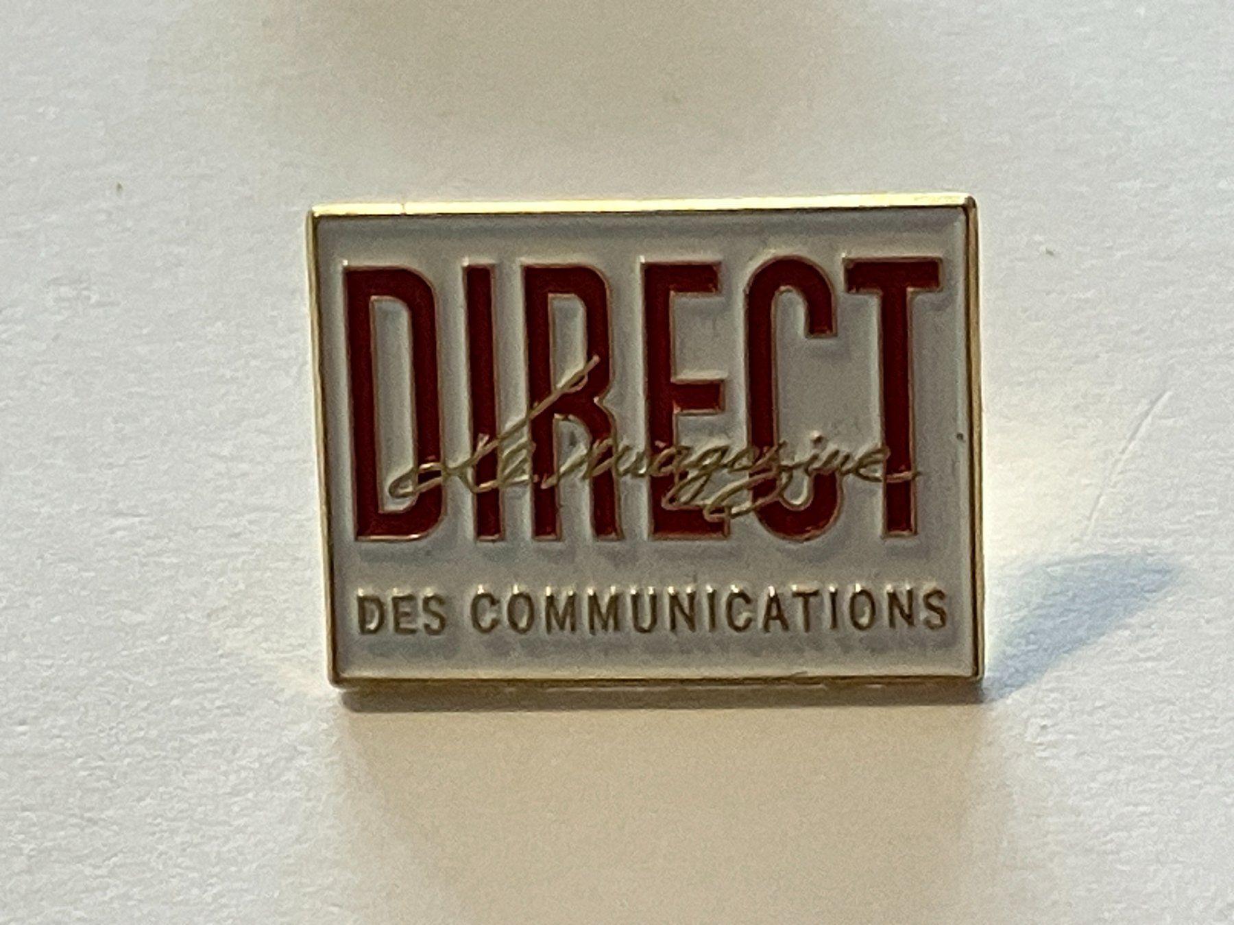 Placchette & Badge: 1 Pin Direct des communications – Usato da Basel venduto da djwwpp
