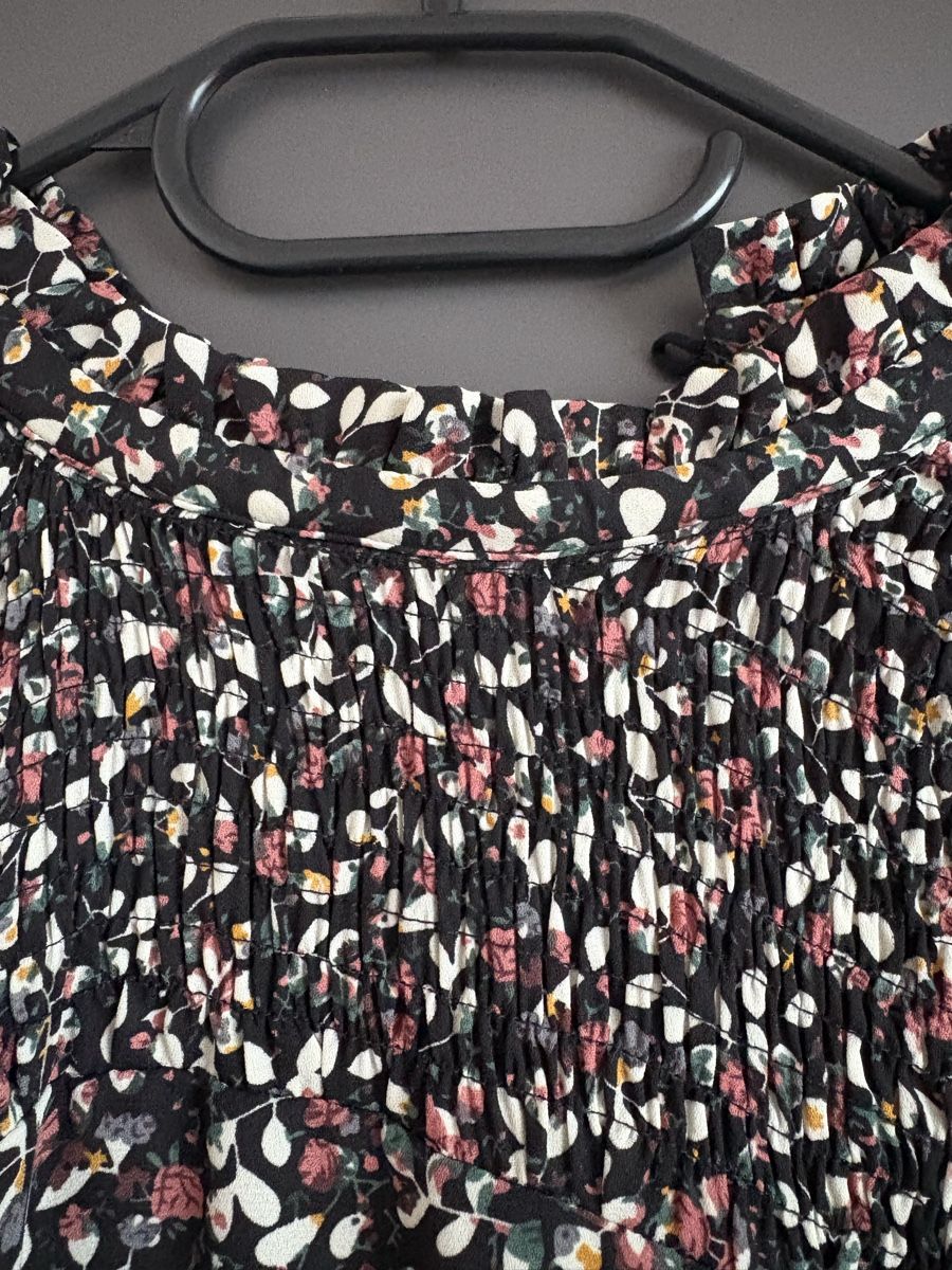 Robes: Blumenkleid – D'occasion à Embrach par ale_v5qn 2