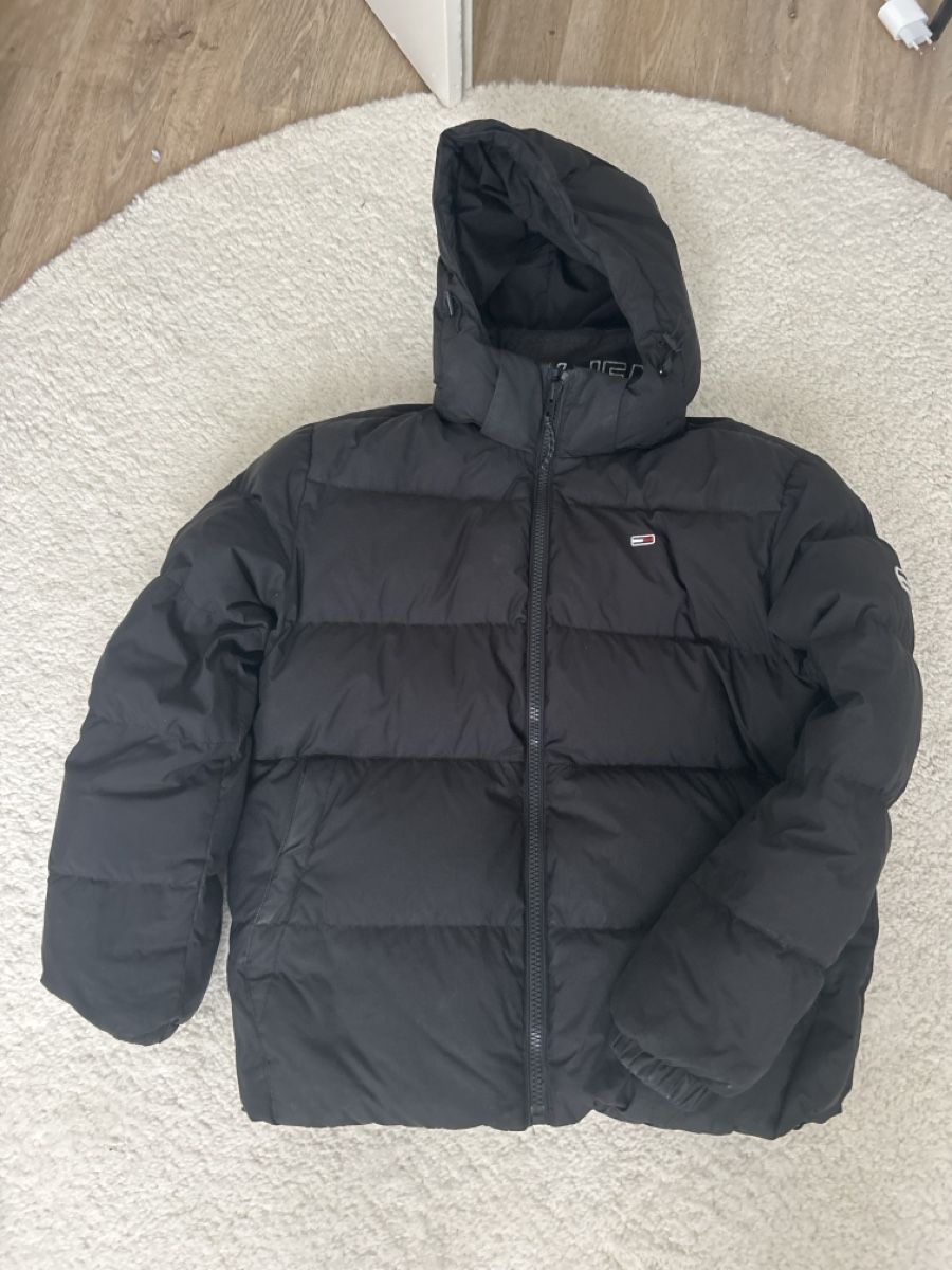 Tommy Hilfiger Vestes: Tommy Hilfiger Puffer Jacke M – D'occasion à Chur par sim_5jfc
