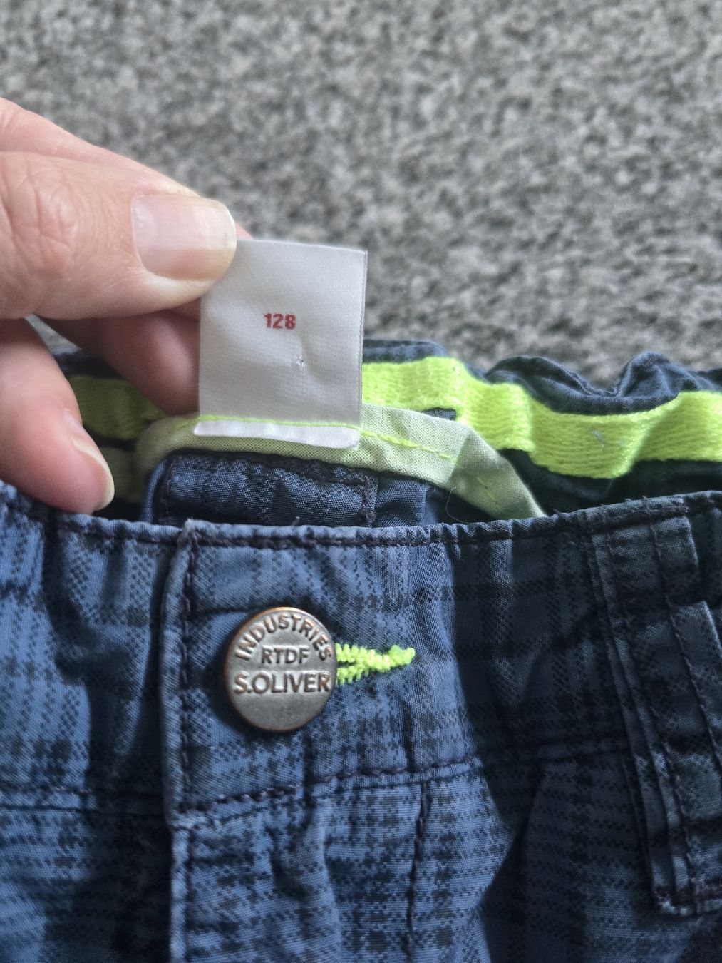 S.Oliver Hosen: S.Oliver Shorts kariert Grösse 128 – Gebraucht aus Unterentfelden von Panda-87 2