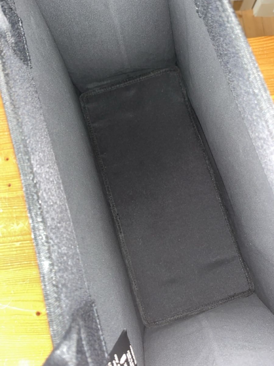 Victoria's Secret Taschen für Damen: Victoria's Secret Tasche Dubai – Neu und originalverpackt aus Fischenthal von luc_82dg 2