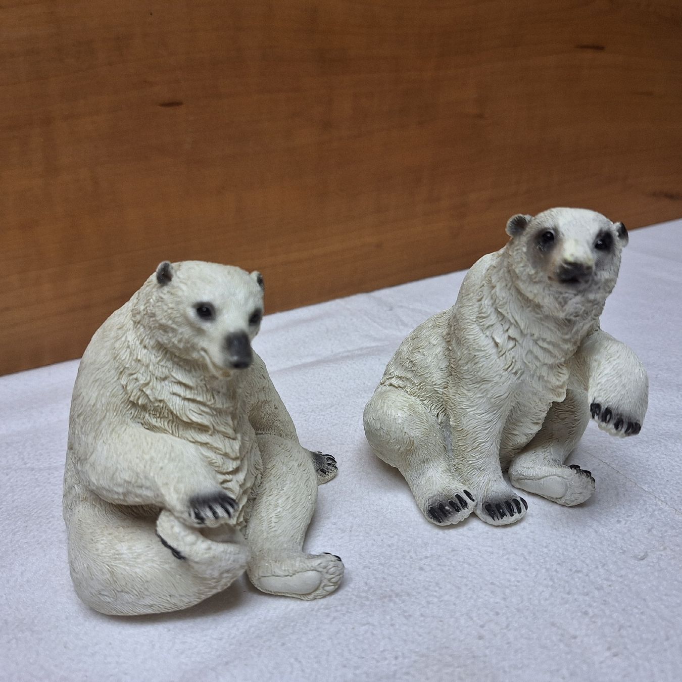 Figuren: 2 sehr schöne Vintage Eisbär Figuren – Gebraucht aus Winterthur von Goldpipau 1