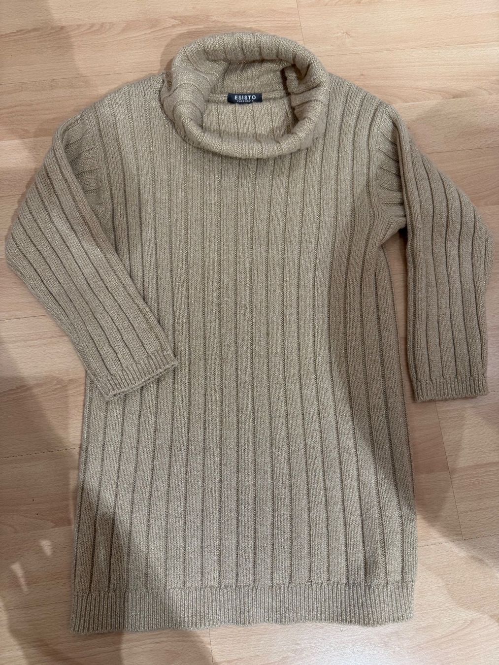 Maglioni & Felpe: Cooler Pullover/Strickkleid mit Goldfäden, Esisto, Gr. M – Nuovo (secondo la descrizione) da Oberrohrdorf venduto da maggys15 2