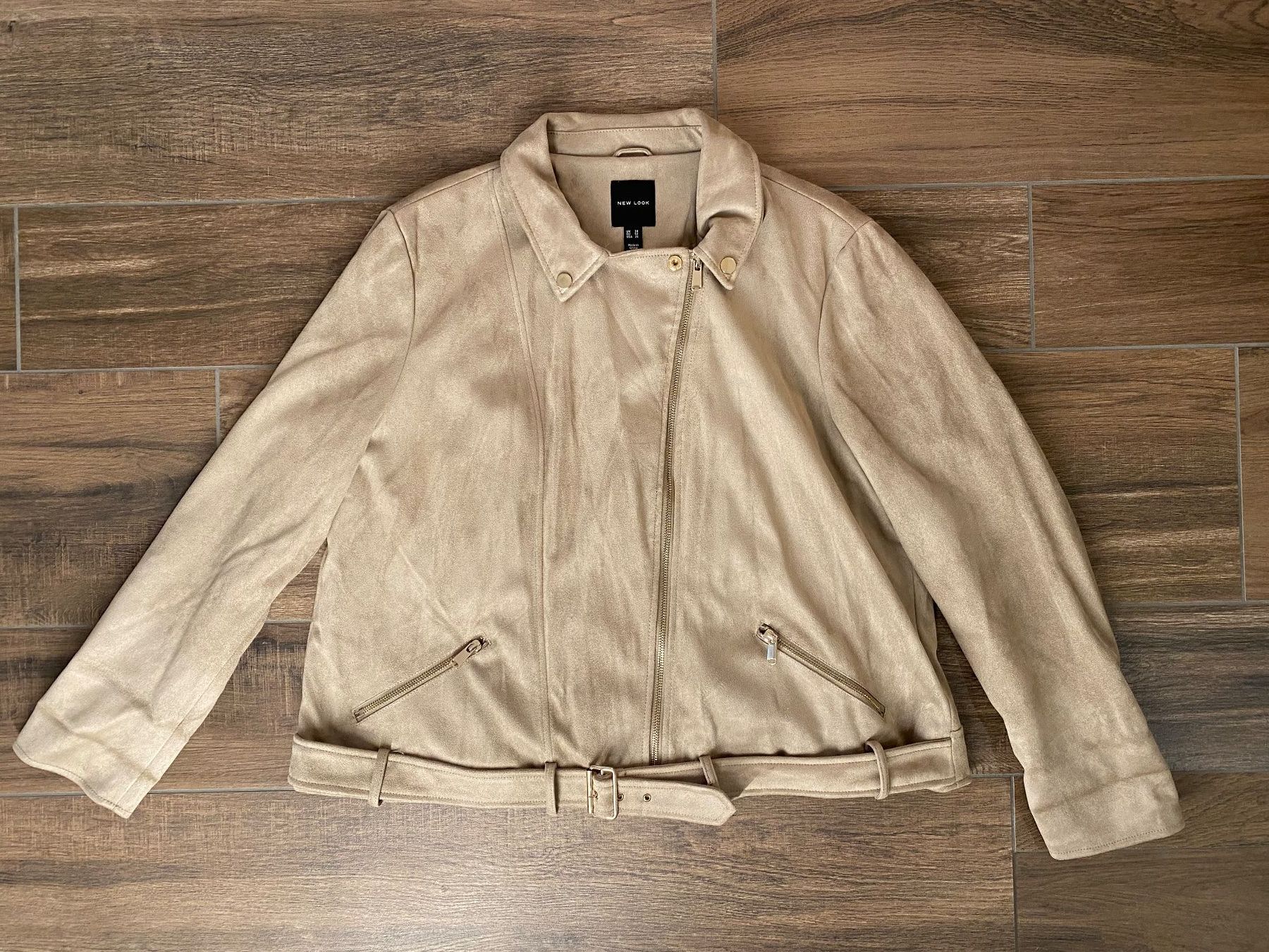 New Look Jacken: New Look Jacke Wildleder-Optik beige Gr. 52 – Gebraucht aus Pratteln von a23_j2gs