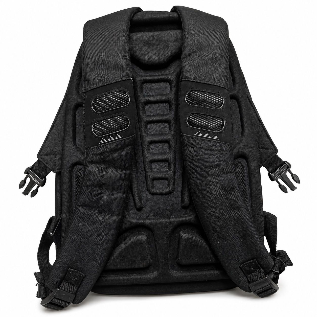 Chiemsee Sacs à dos: Chiemsee Rucksack Schwarz – Neuf (Voir description) à Aarberg par LovelyThings_ 8