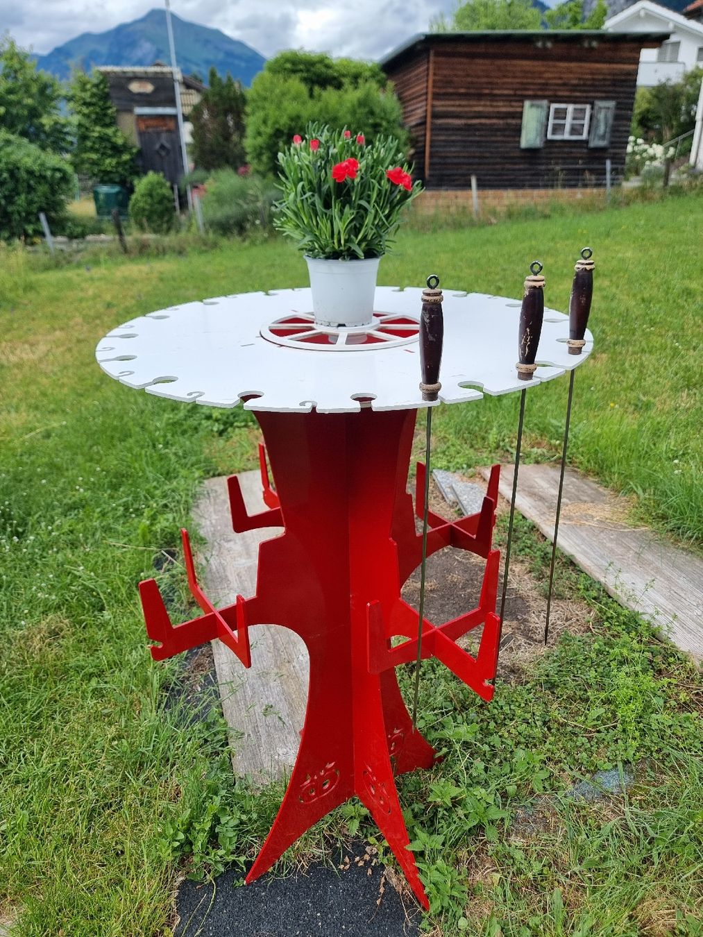 Tavoli: Fondue Tisch oder Bar – Usato da Berschis venduto da treedosha01