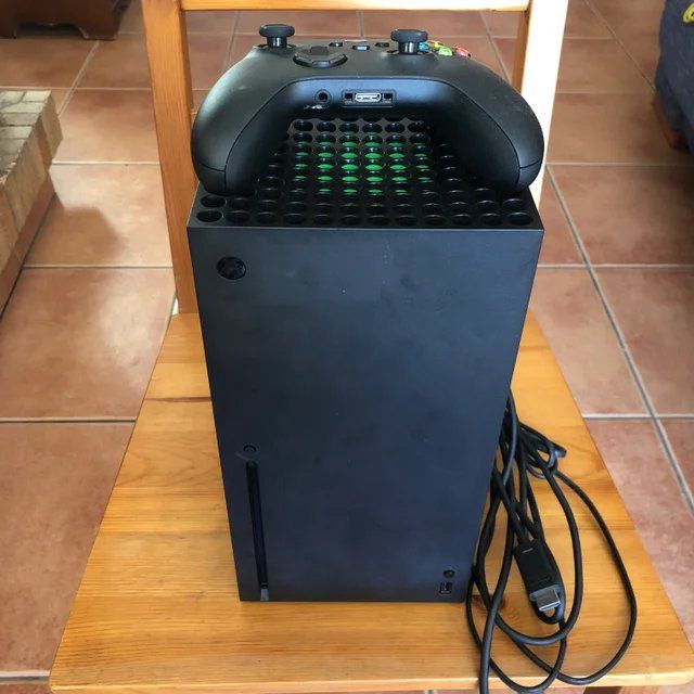 Xbox Series X (Warranty 09.2023) Kaufen auf Ricardo