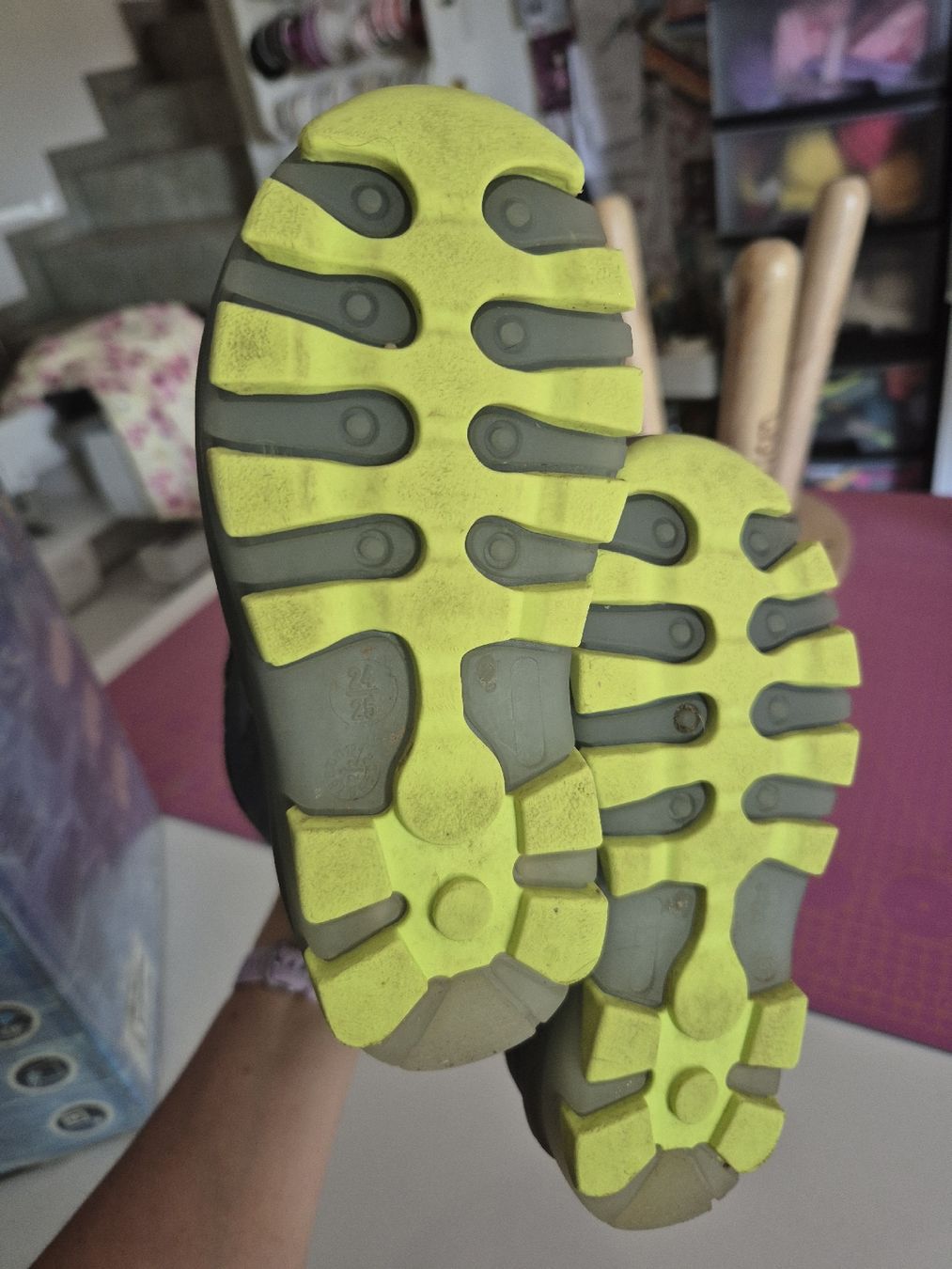 Scarpe per ragazzi: Gummistiefel Dinos 24/25 – Usato da Wynigen venduto da La_Talpa 4