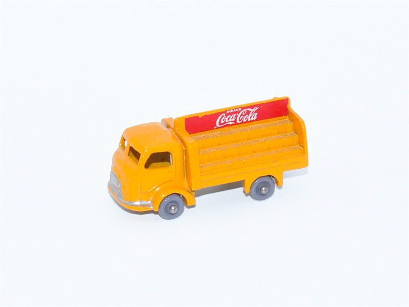 Matchbox Modellini d'auto: Matchbox Lesney KARRIER BANTAM "COCA-COLA" LORRY No. 37A – Usato da Zufikon venduto da MatchboxCorner