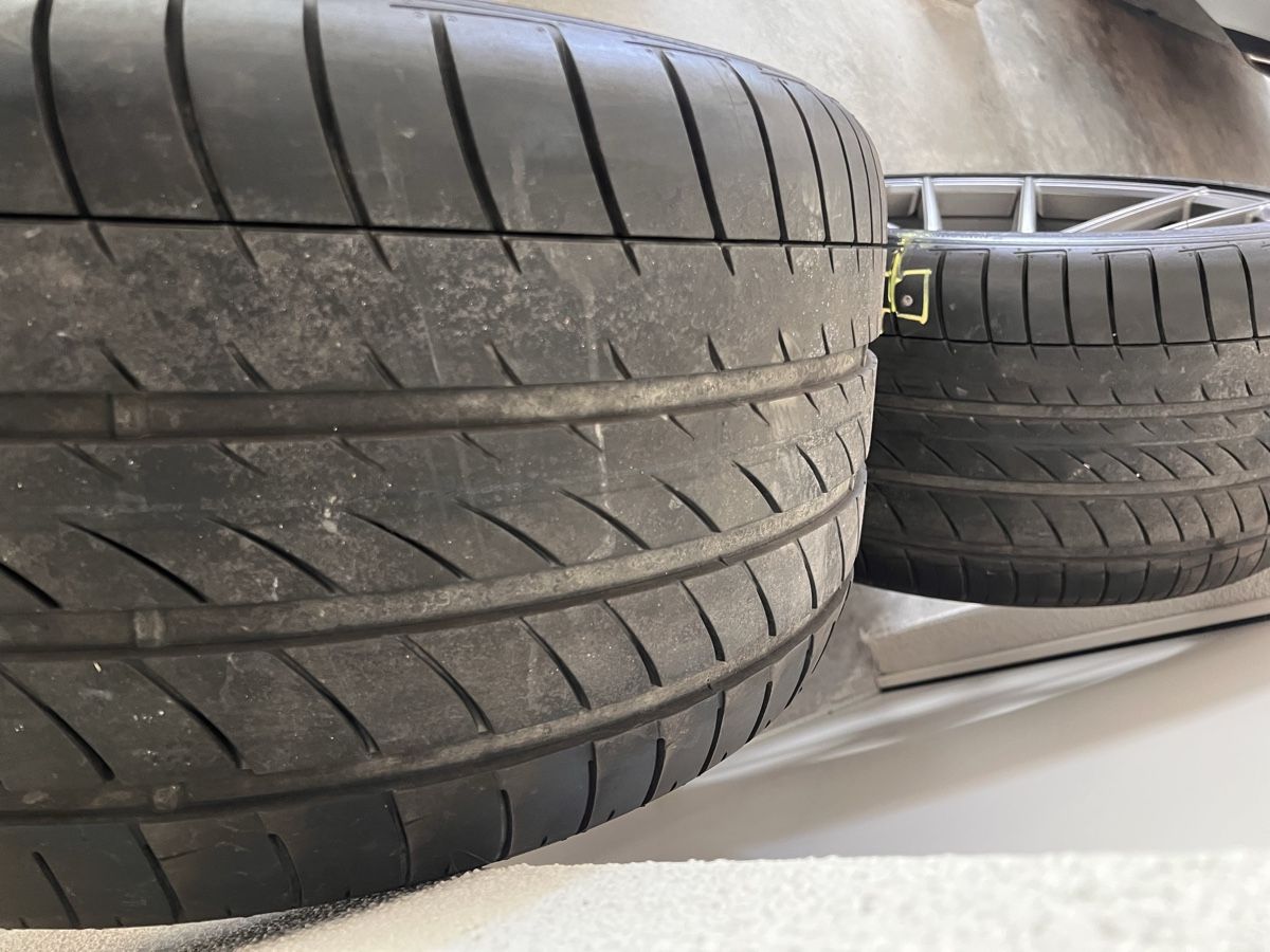 Cerchioni: 21" Z-Performance Felgen mit Reifen – Usato da Sennwald venduto da ii_10 5