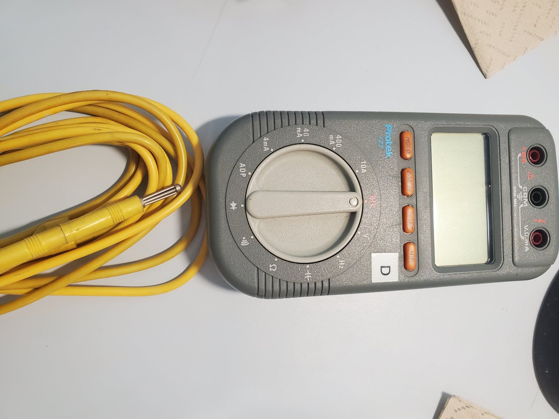 Misurare: Protek 123 Digitalmultimeter – Usato da Zürich venduto da dalia89