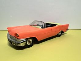Norev Chrysler New Yorker in 1/43