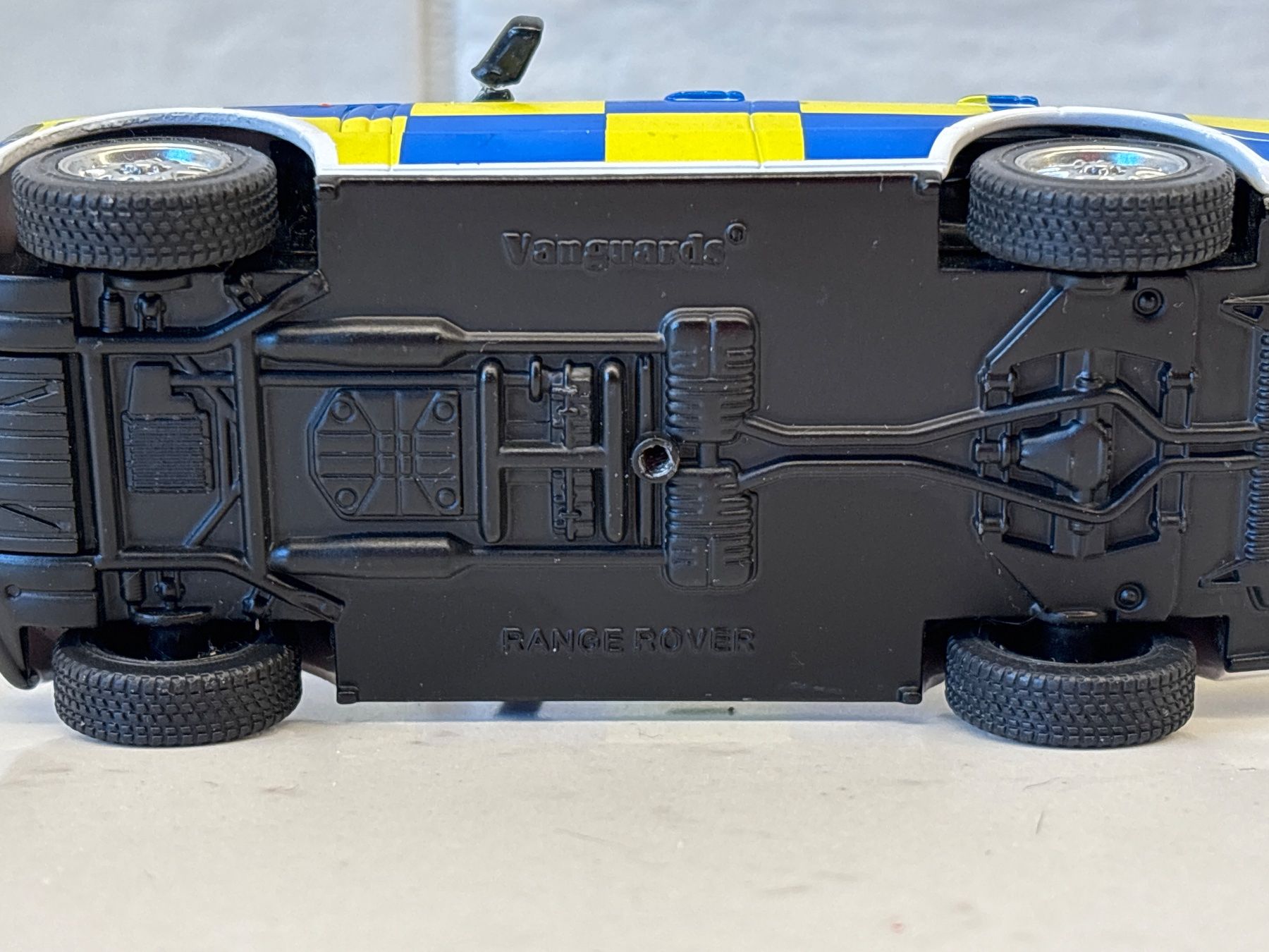 Corgi Toys Modellini d'auto: Vanguards Range Rover police 1/43 – Usato da Gollion venduto da Hampton 2
