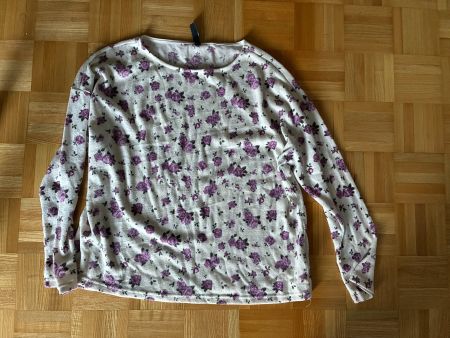 Langarmshirt weiss mit Blumenmuster gebraucht Zustand