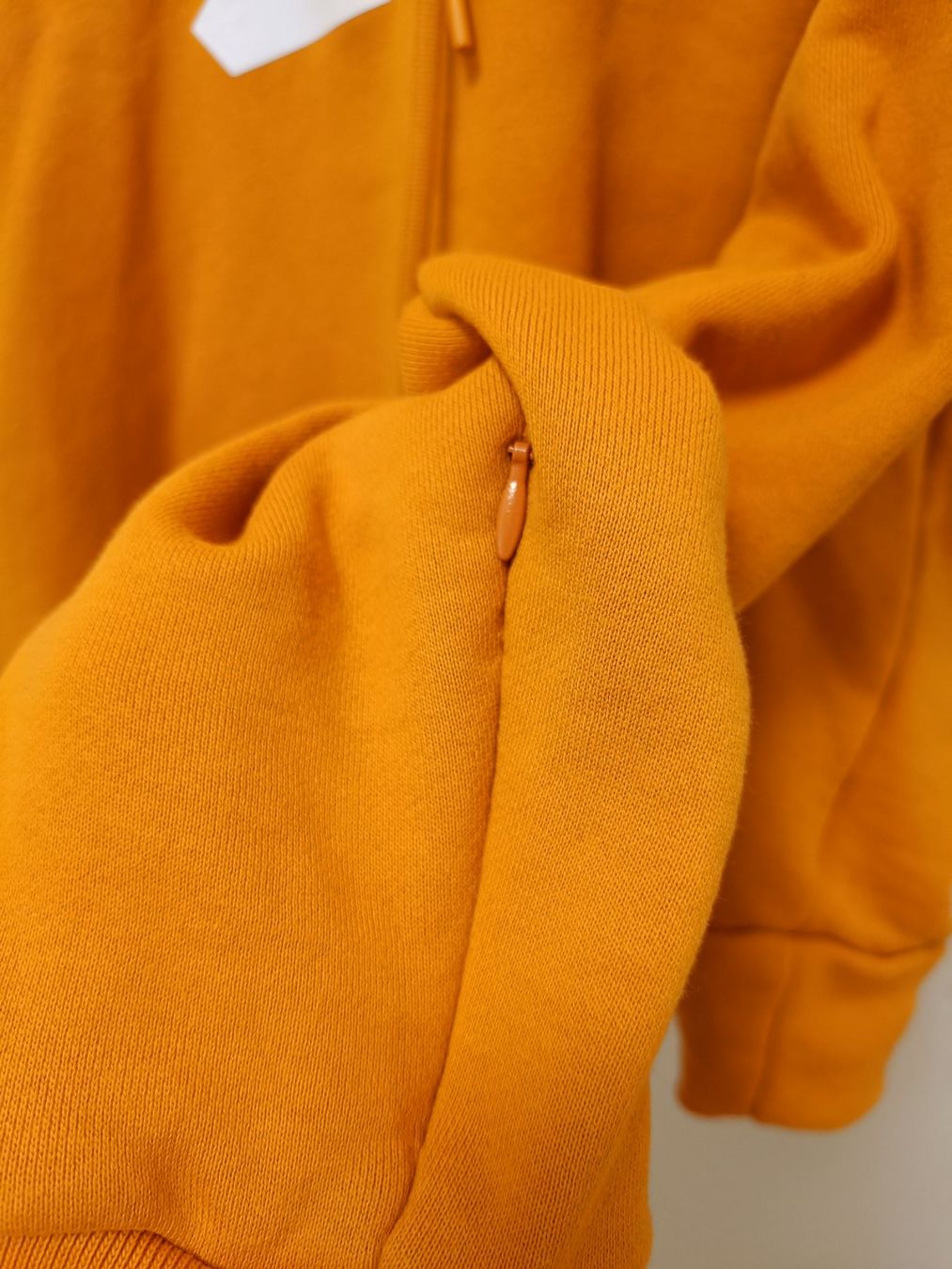 Adidas Pullover & Sweatshirts: Adidas Pullover Senfgelb Gr. S | Top Zustand – Gebraucht aus Zürich von Atelier.Second 6