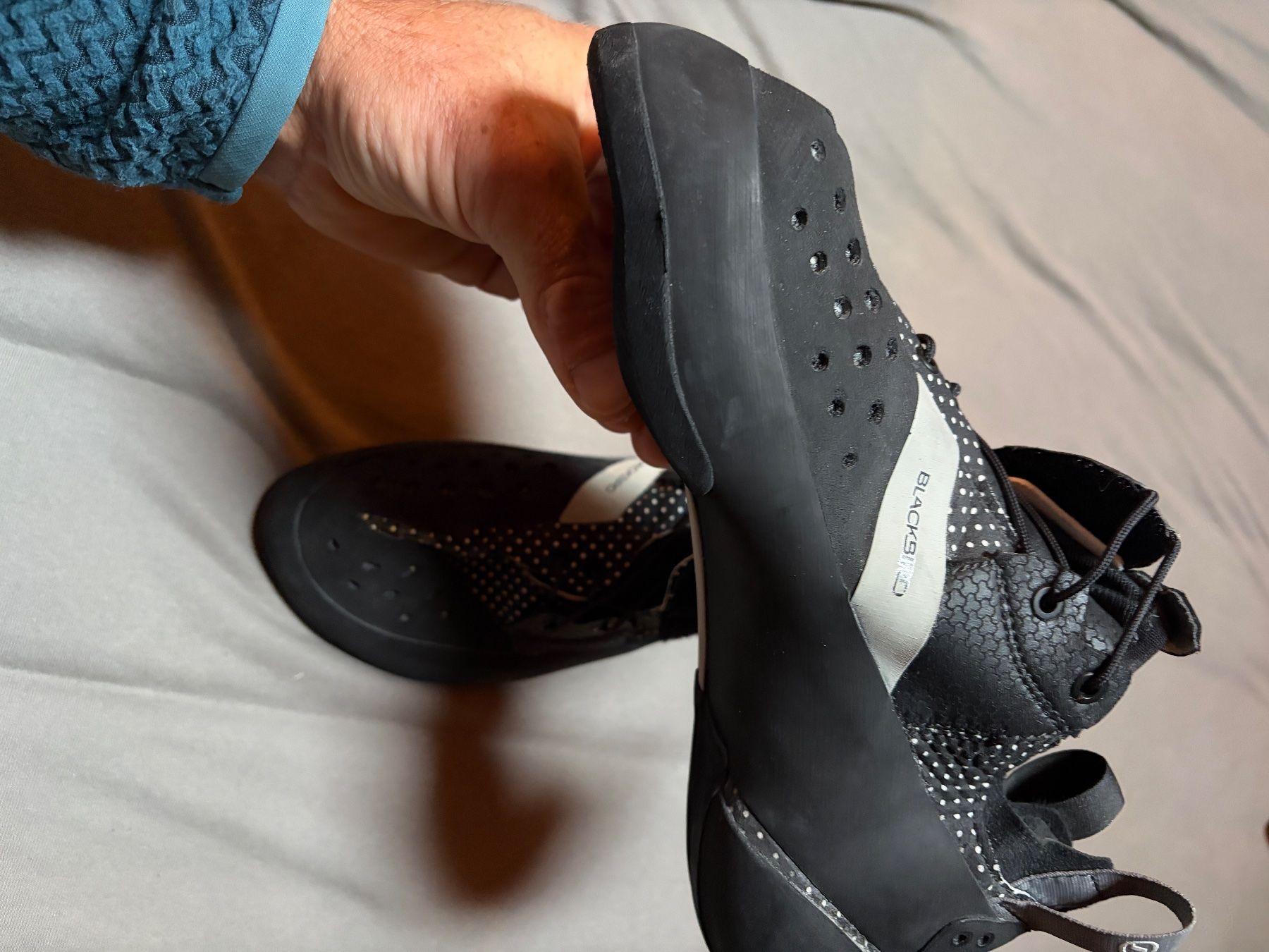 Scarpa Scarpe da uomo: Scarpa Blackbird Gr.42.5 – Nuovo (secondo la descrizione) da Abtwil SG venduto da kol_279x 1