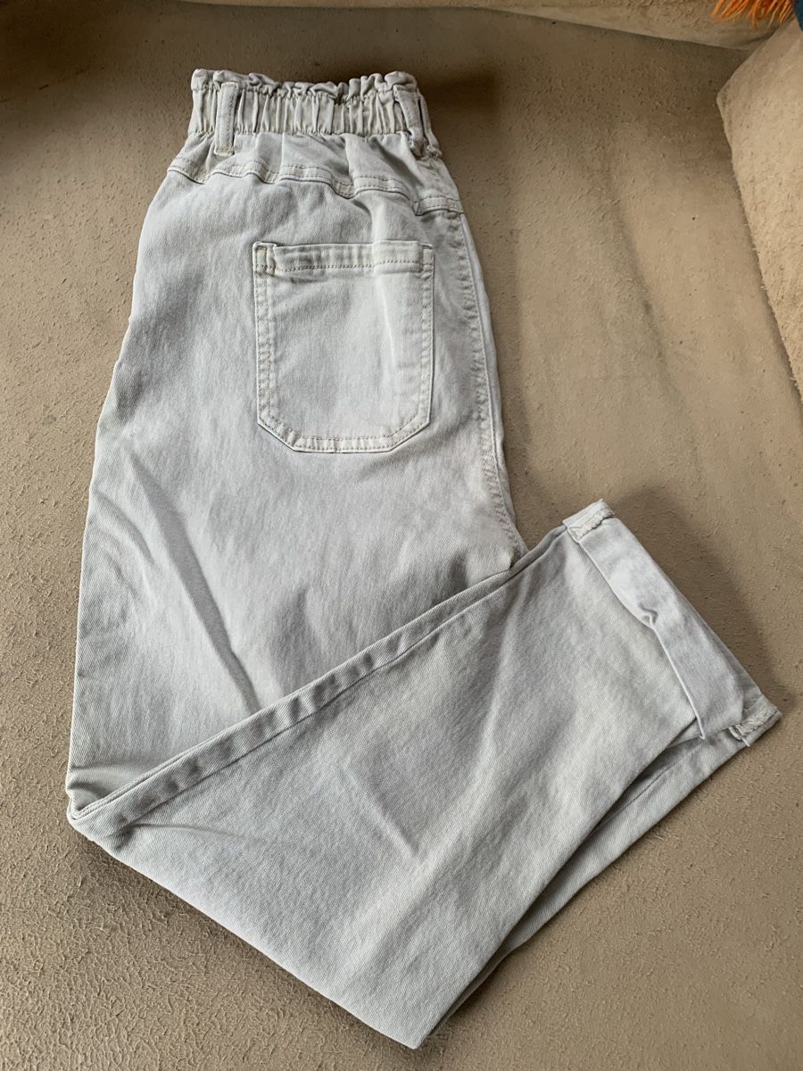 Bershka Pantaloni: Bershka Hose Gr. 36 – Usato da Waltenschwil venduto da pipapo71 1