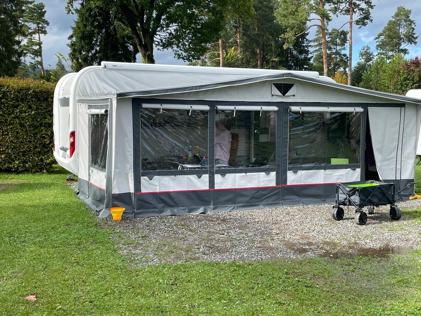 Camper Tende : Ganzjahresvorzelt – Usato da Bottenwil venduto da Mhcl