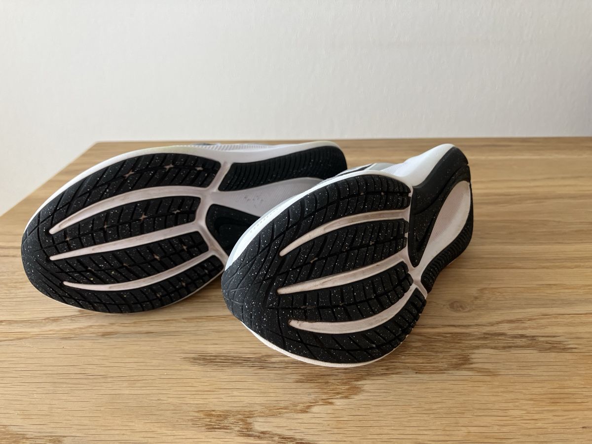 Nike Scarpe per ragazzi: Nike starrunner 29.5 – Usato da Birmensdorf ZH venduto da Valerushe 3