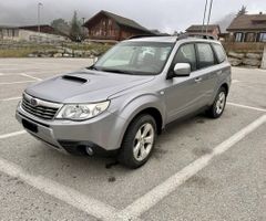 Subaru Forester 2.5XT AWD