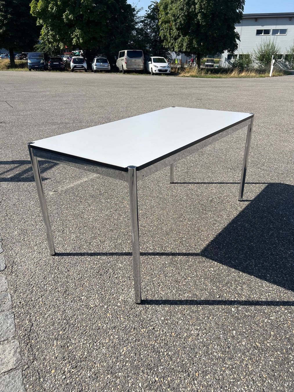 USM Schreibtische: 034 USM Haller Bürotisch – Gebraucht aus Wangen an der Aare von TBYN 4