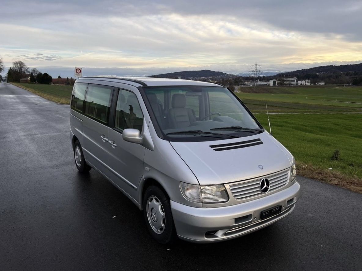 Mercedes-Benz Automobili: Mercedes V-Class Invalidenrampe – Usato da Zürich venduto da BESALE2015