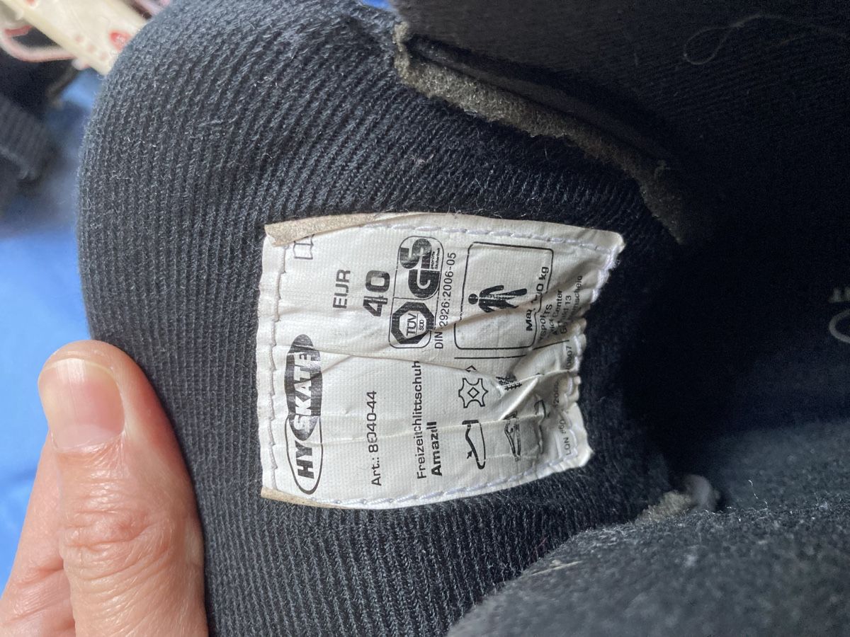 Pattini da ghiaccio: Schlittschuhe – Usato da Bolligen venduto da abara1 3