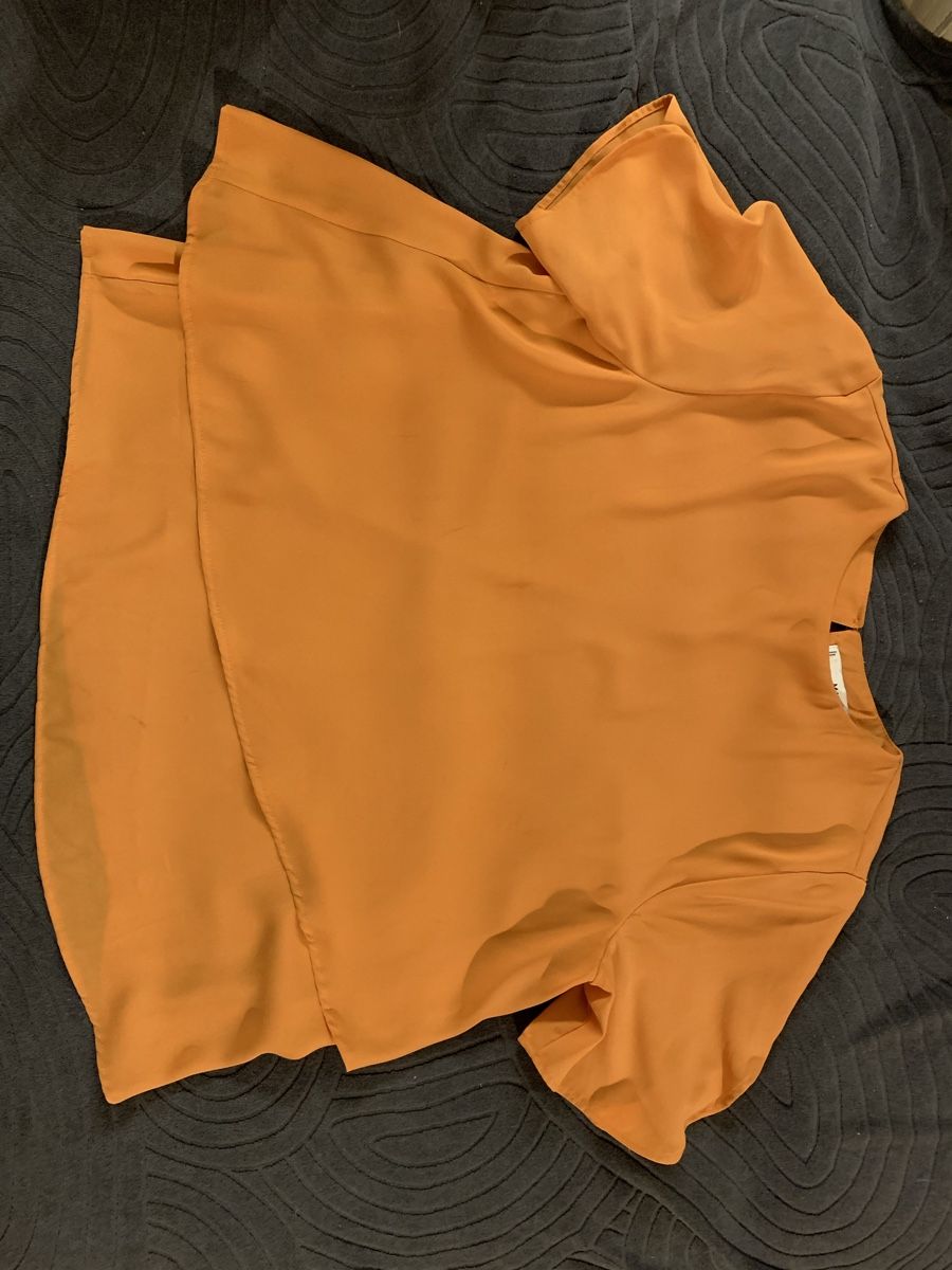 Mango Camicette: Wunderschöne Damenbluse Mango. Farbe: orange. Grösse S – Usato da Ostermundigen venduto da des_t9vv 2