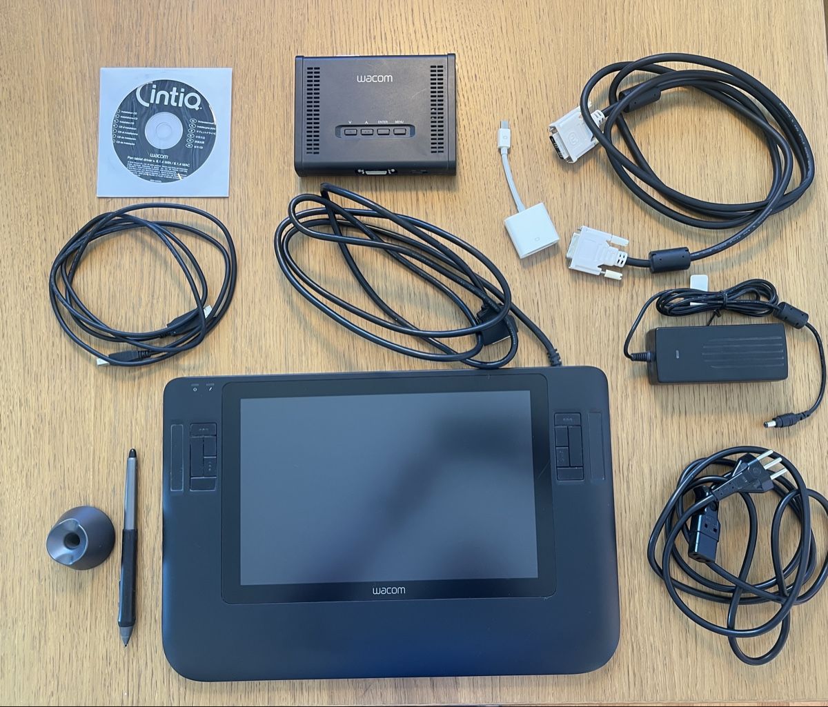 Wacom Tablet PC: Wacom Cintiq 12WX Graphic Tablet – Gebraucht aus Zollikofen von timuster94 1