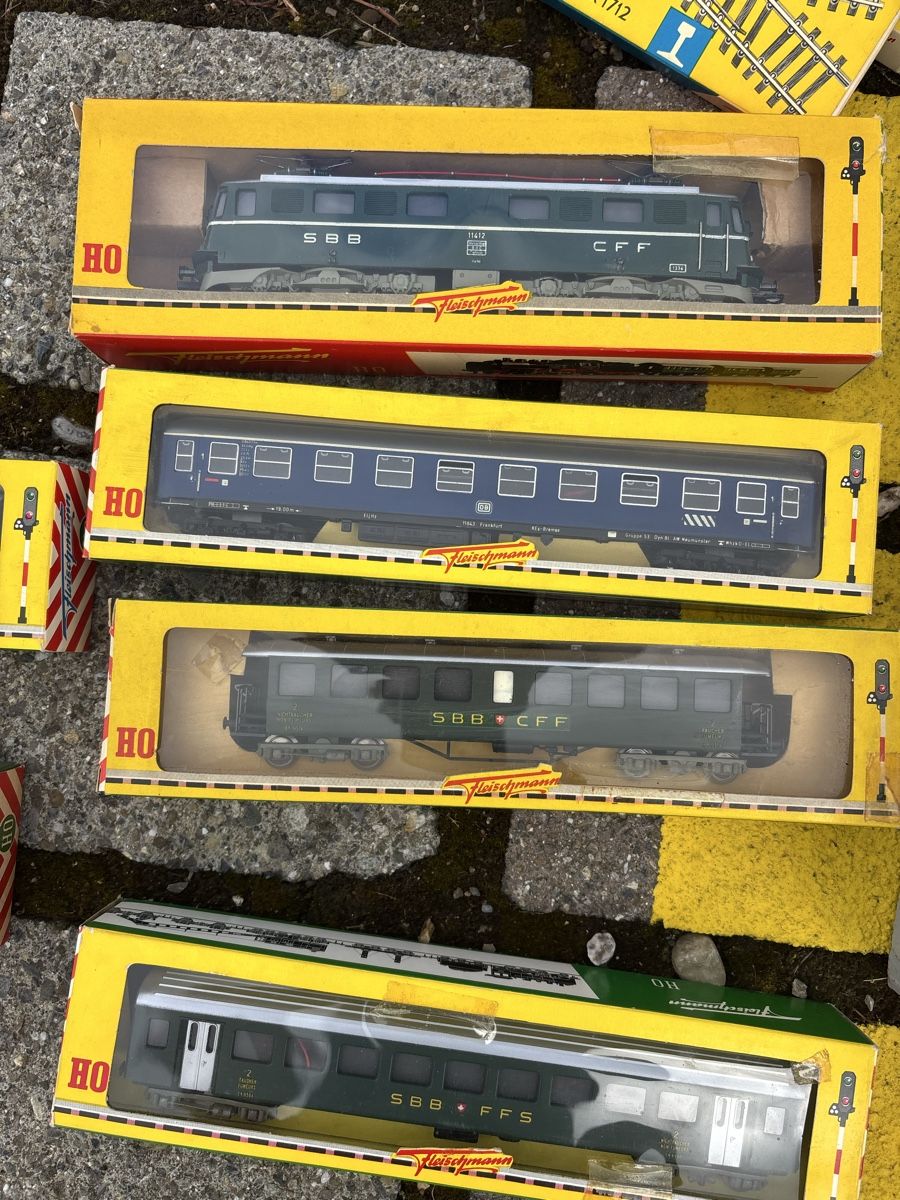 Fleischmann Modelleisenbahnen: Fleischmann Model Eisenbahn  – Gebraucht aus Brütten von Swerman1984 3