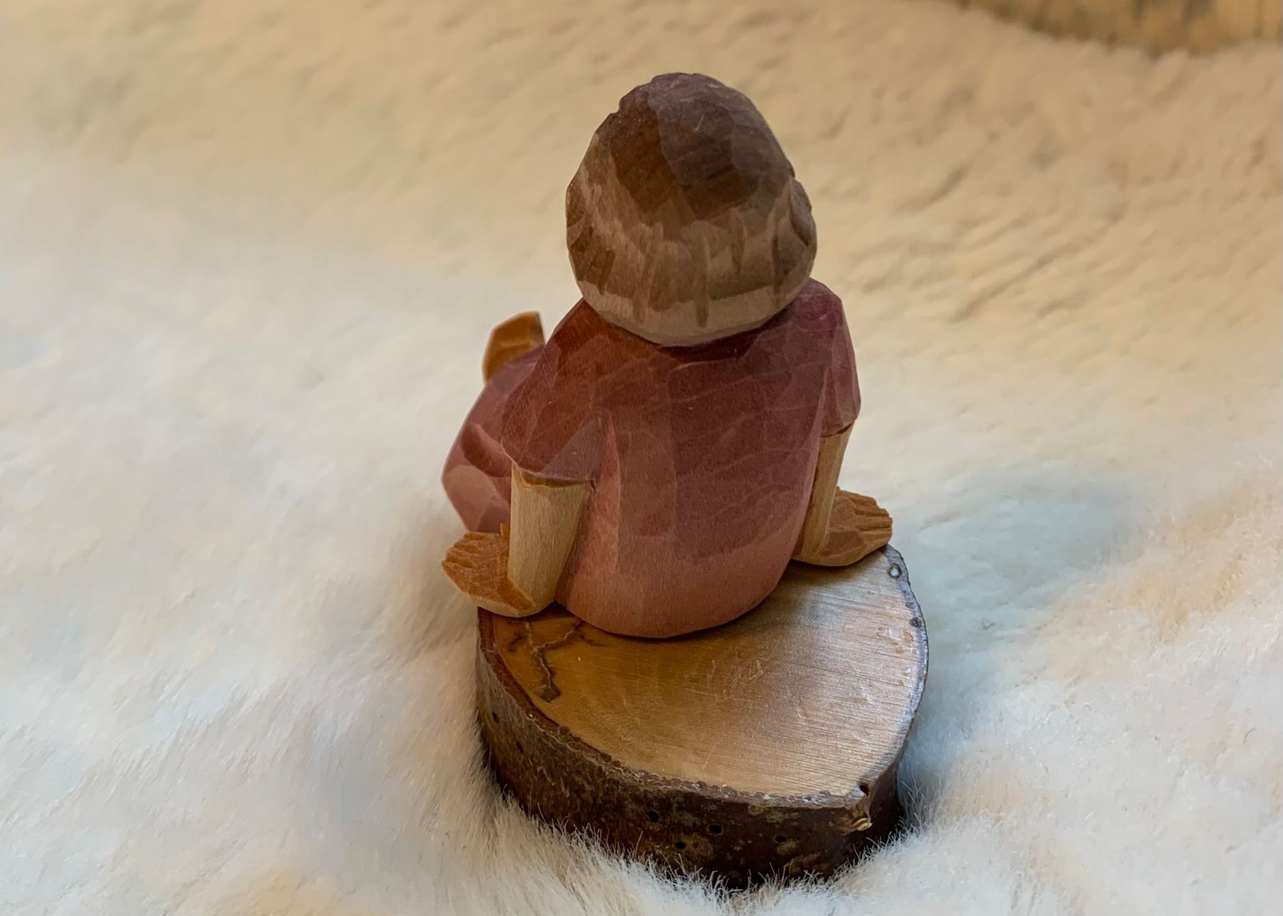 Figuren: Huggler Brienz, sitzendes Mädchen, Krippenfigur, Holz – Gebraucht aus Kloten von petrol5555 2