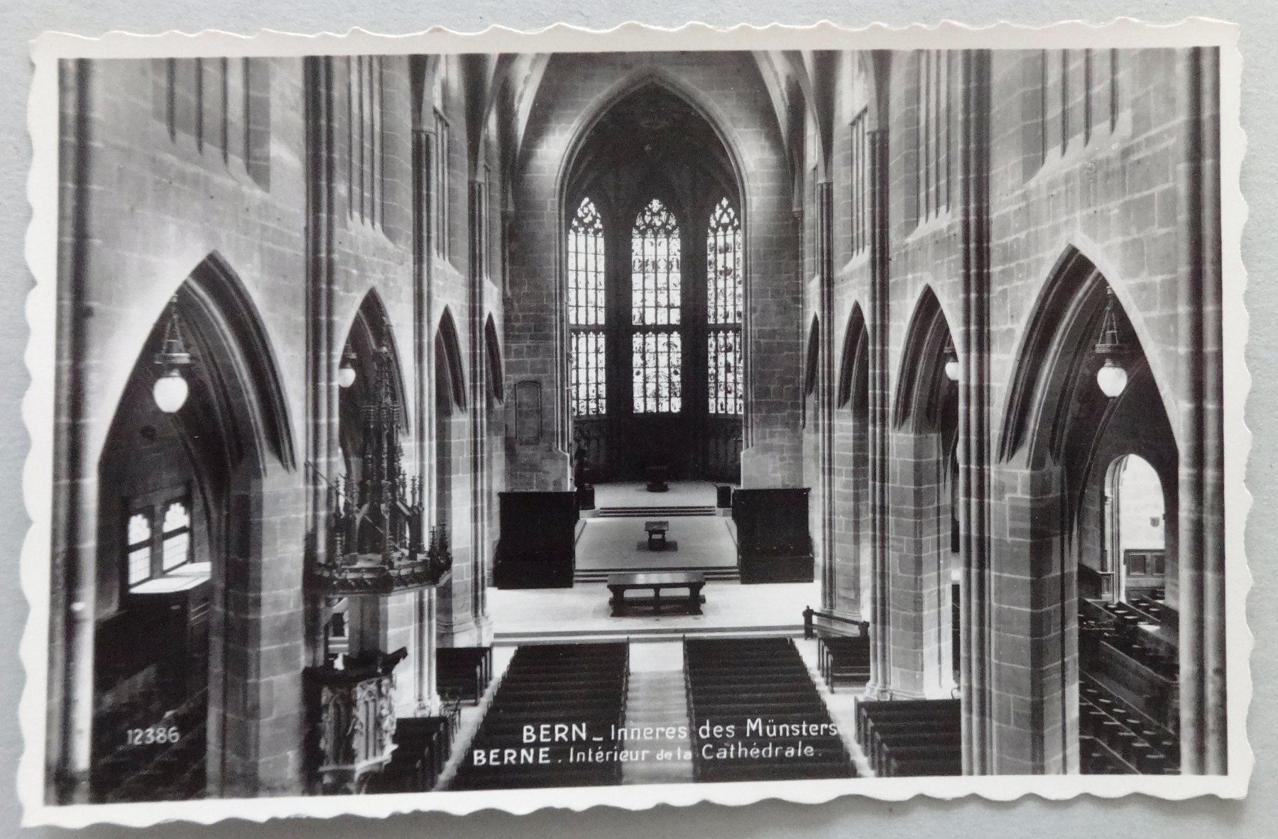Cartoline postali: Bern - Inneres des Münsters – Usato da Fétigny venduto da Billy2miny
