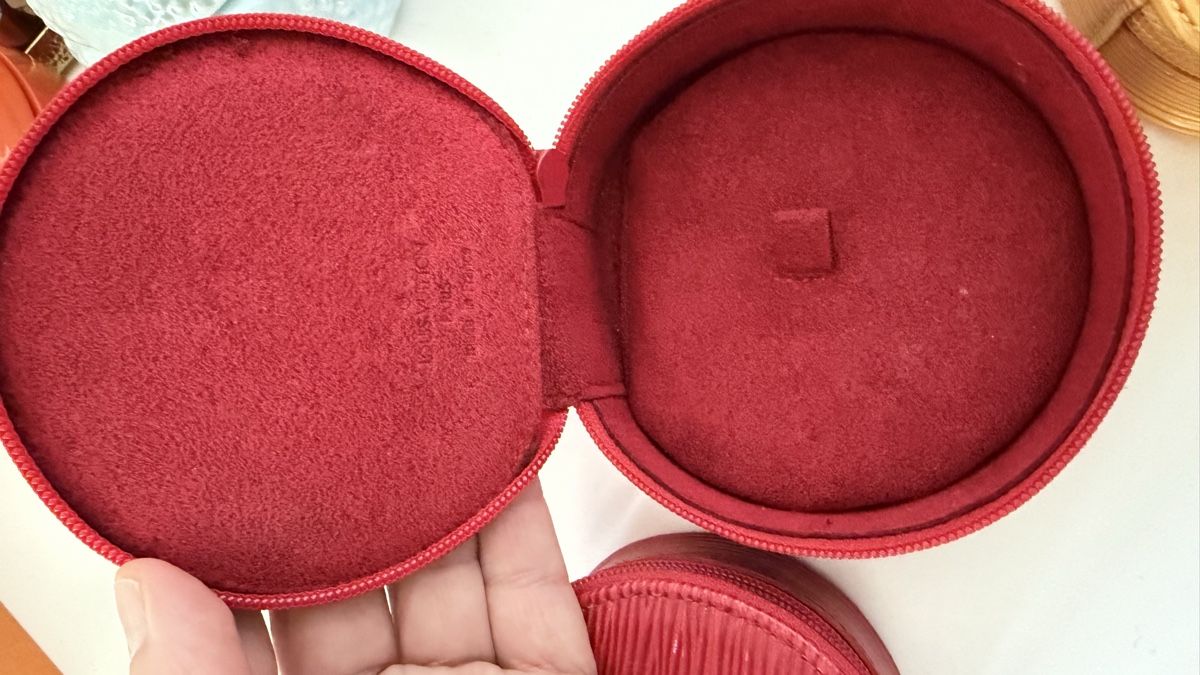 Louis Vuitton Taschen für Damen: LOUIS VUITTON SET – Gebraucht aus Horn von FashionFlowerCh 2
