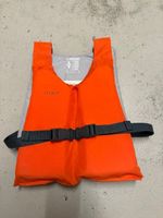 Auftriebsweste / Schwimmweste