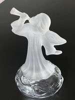 Singende Engelsfigur aus Glas