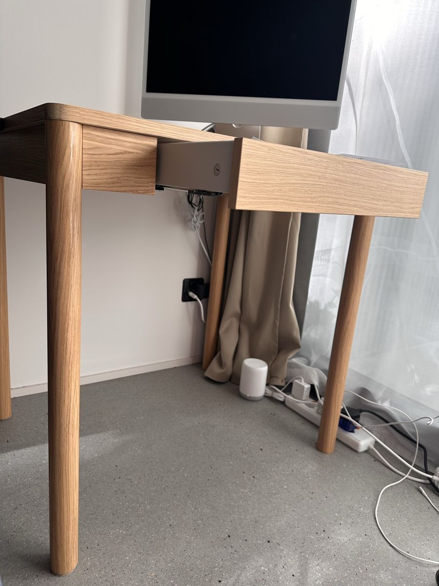 Ikea Schreibtische: Solid Oak Desk With Drawer / Schreibtisch – Gebraucht aus Zürich von soc_kl9g 1