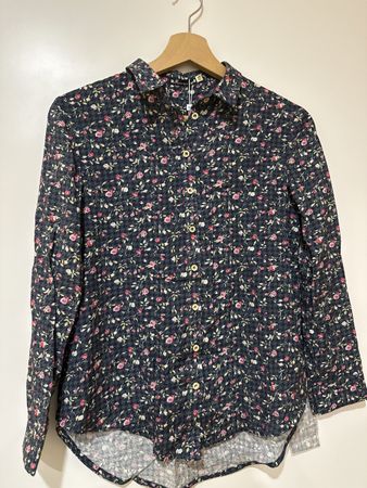 Chemise fleurs taille 146cm