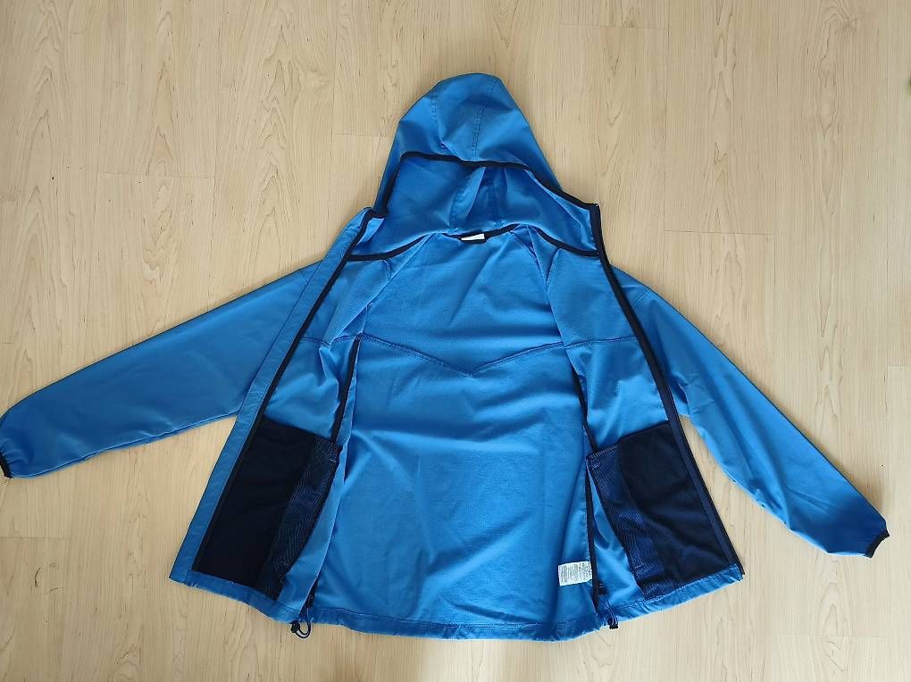 Columbia Giacche: Dünne Regenjacke blau Herren Columbia Gr M – Nuovo (secondo la descrizione) da Münchenstein venduto da sterni_0813 1