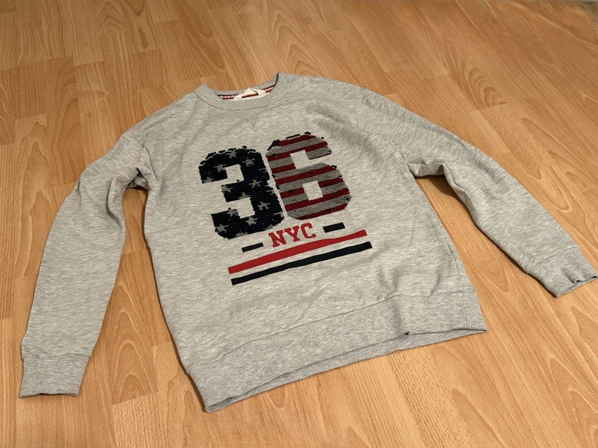 Lotti & Set di vestiti: Pullover Lot – Usato da Chur venduto da Tsambiko 8