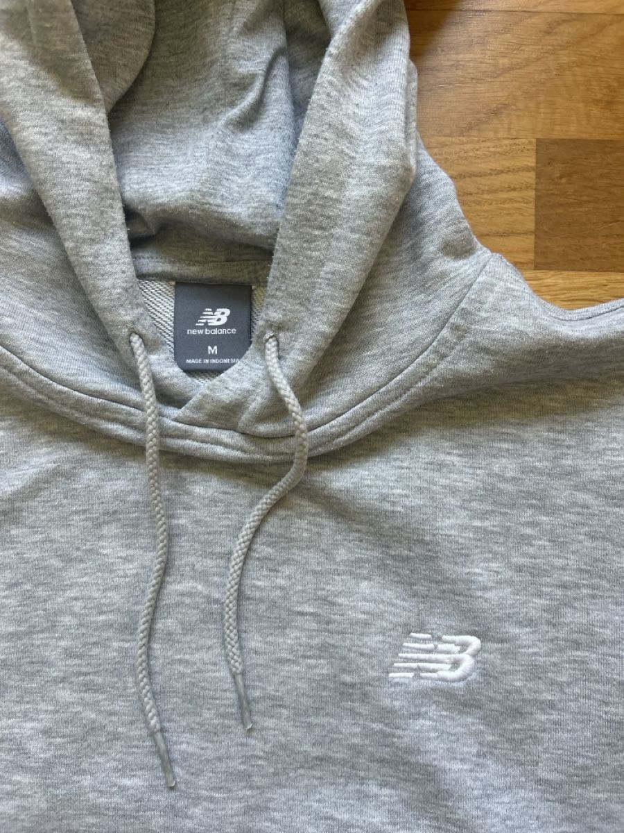 New Balance Pullover & Sweatshirts: New Balance Hoodie – Gebraucht aus Burgdorf von mor_itz_95 1