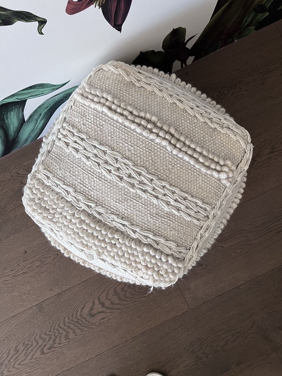 Sgabelli: Hocker geflochten beige mit Fransen – Usato da Horgen venduto da laurakm 2