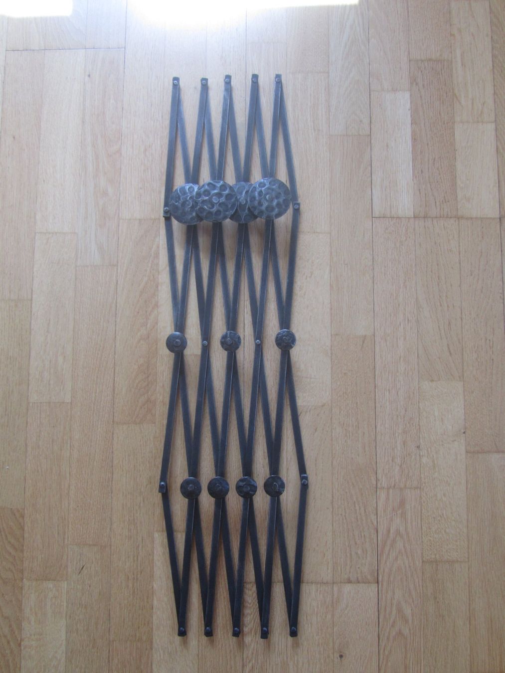 Guardaroba: Schmiedeeisen - Scherengitter - Garderobe – Usato da Seengen venduto da mikelele 3