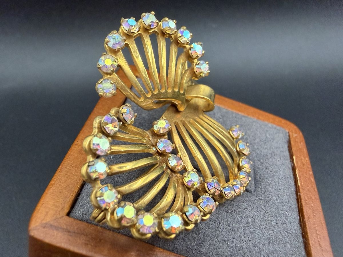 Broches & Aiguilles: Vintage-Brosche Goldfarbe, Strasssteinen – D'occasion à Lamone par LaCantinaMagica 3