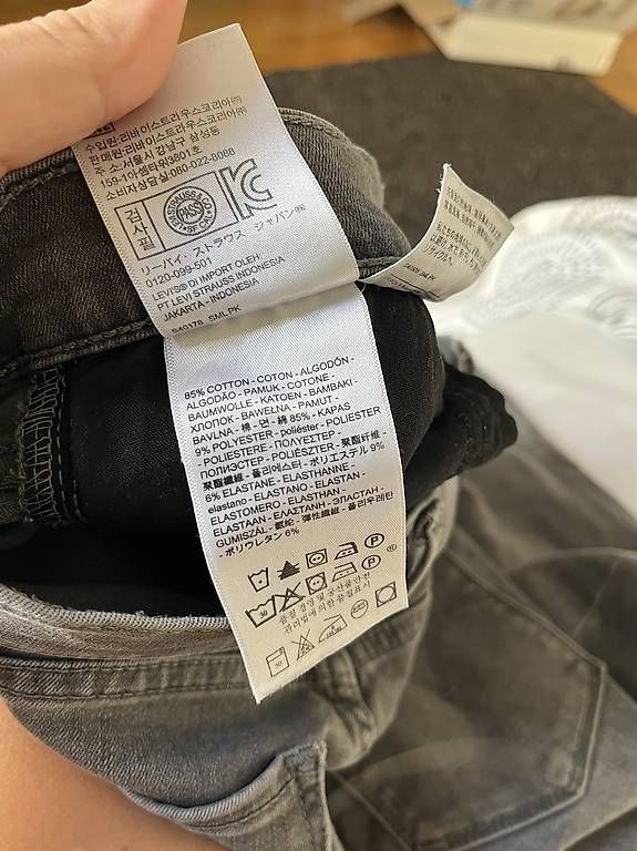Jeans: Levi's Jeans 720 grau Größe 28 – Usato da Zürich venduto da ali_v7f7 4