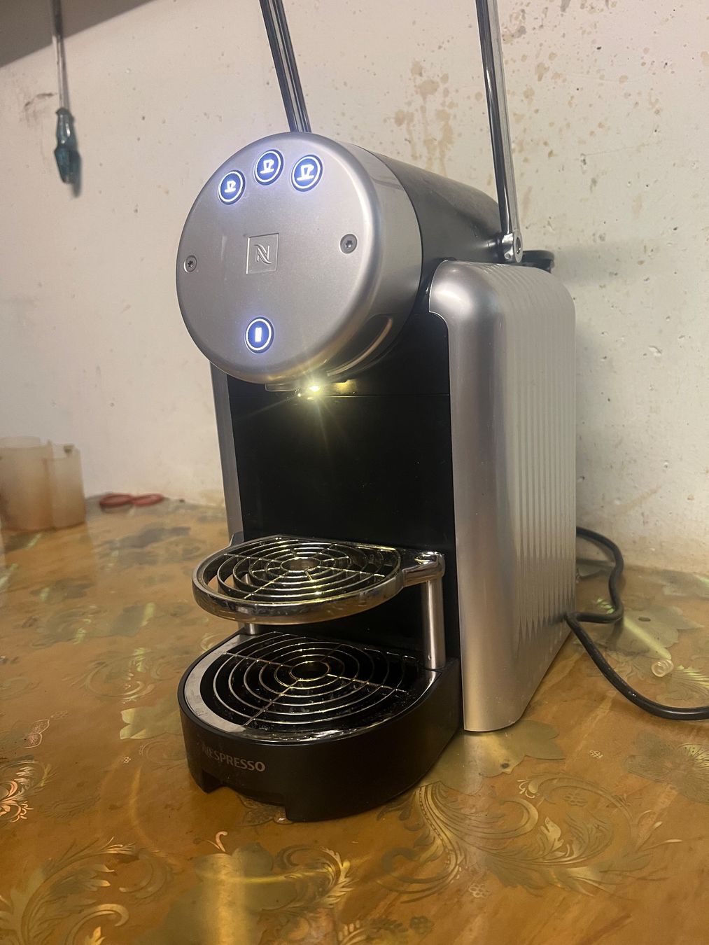 Machines à café & Machines à expresso: Nespreso Zenius. – D'occasion à Adliswil par Claris02 5