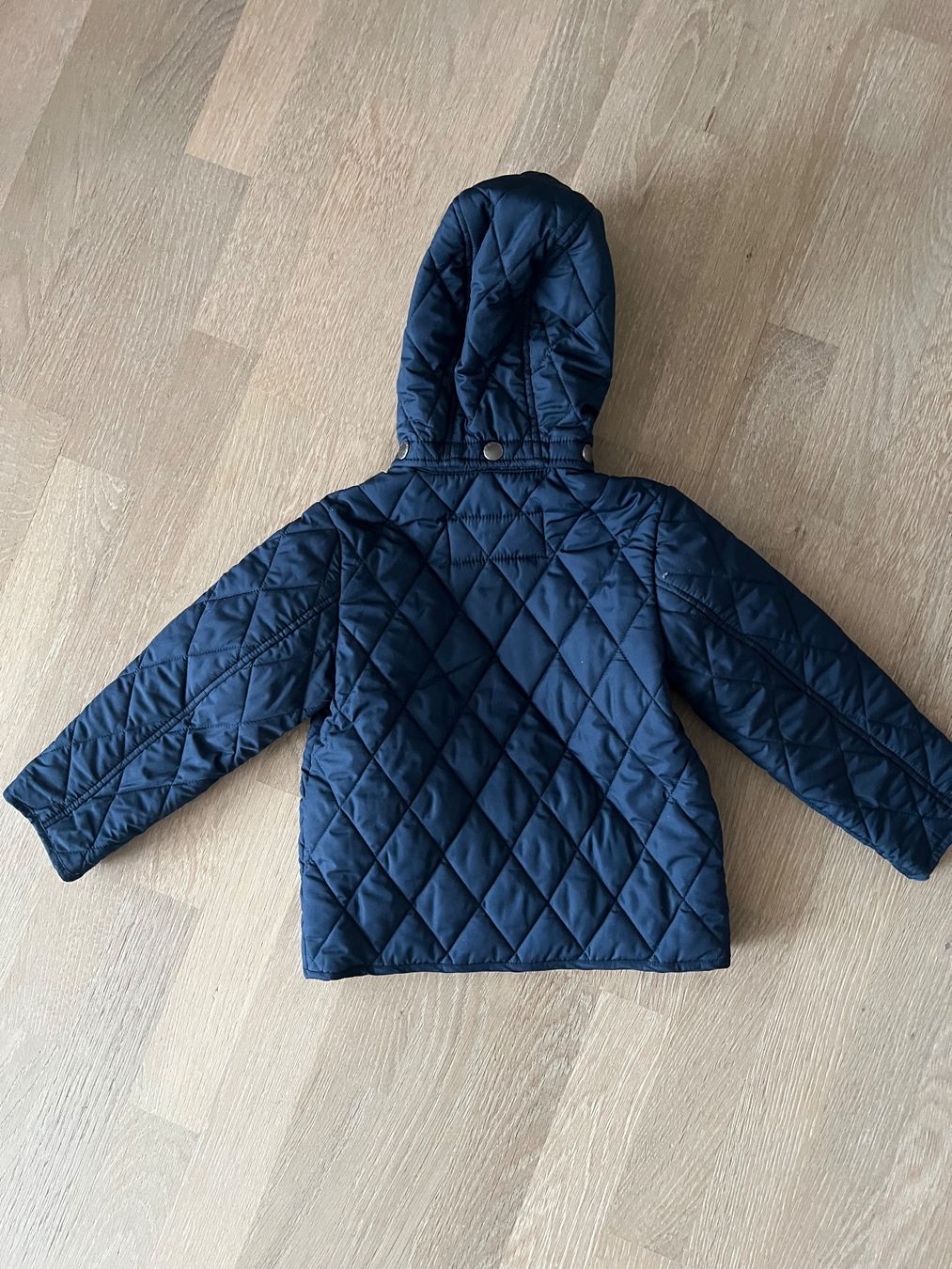 Burberry Giacche & Cappotti: Veste matelassée Burberry / 18M / NEW – Usato da Hauterive NE venduto da mwueth 1