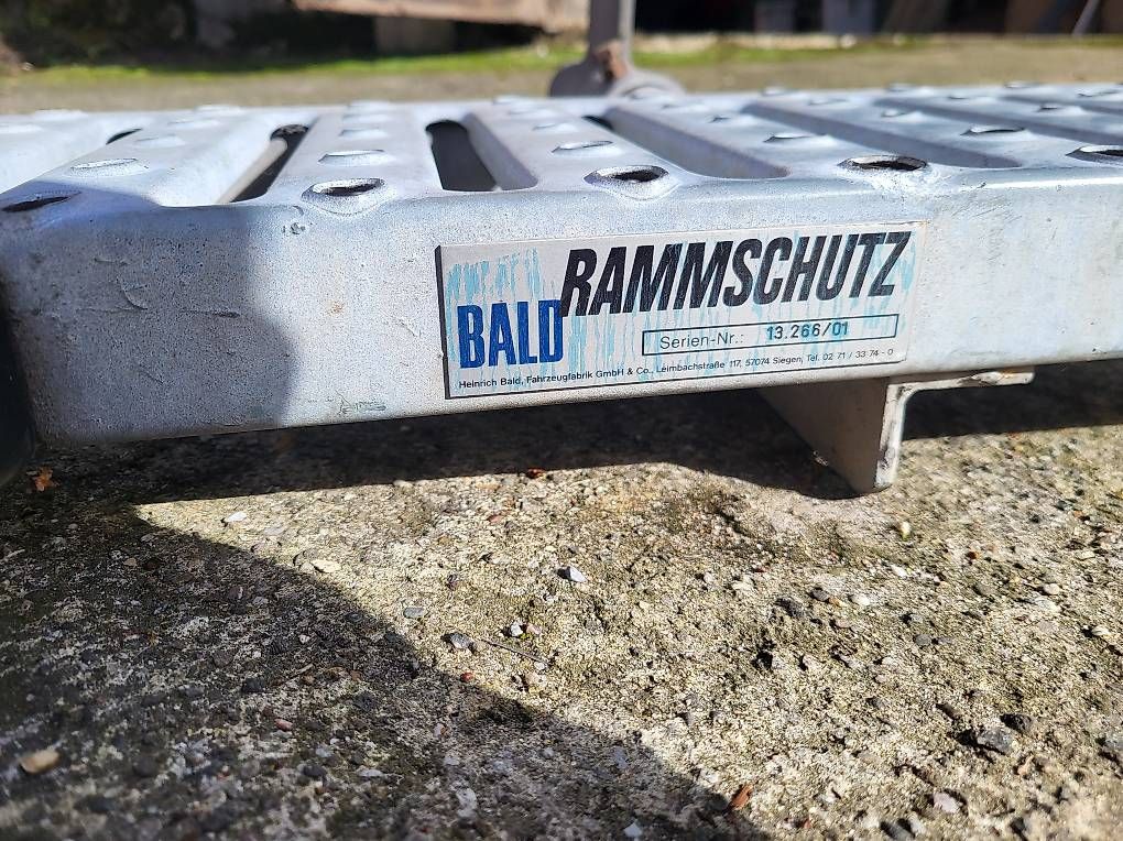 Camping Fahrzeuge: Trittstufe Camper Sprinter Crafter VW LT Rammschutz – Gebraucht aus Laufenburg von hektor_pascal 2
