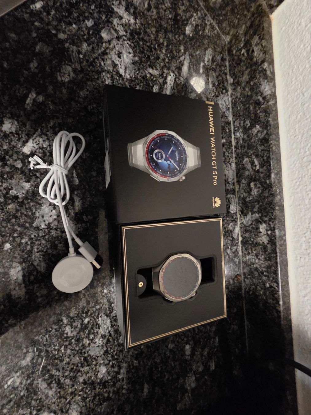 Huawei Smartwatch: HUAWEI WATCH GT 5 Pro Smartwatch – D'occasion à Windisch par Kamalun 4