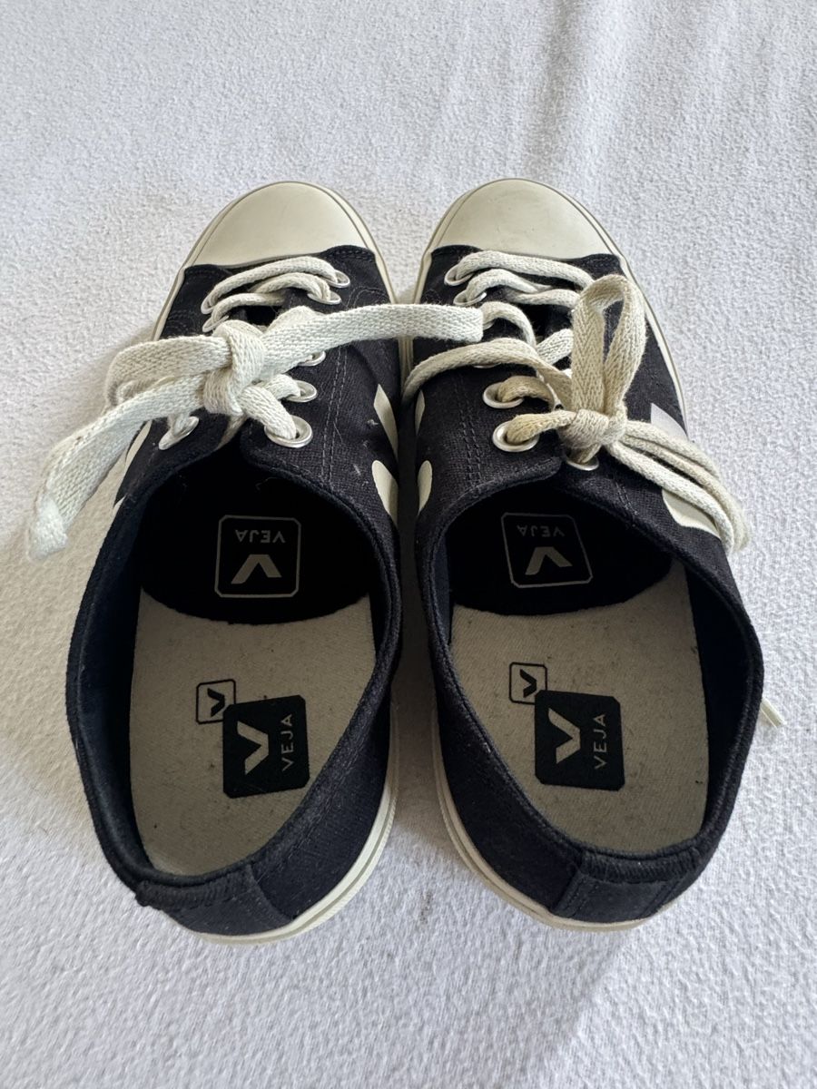 Veja Chaussures femmes: Veja Sneaker low – D'occasion à Schaffhausen par vincemat 2